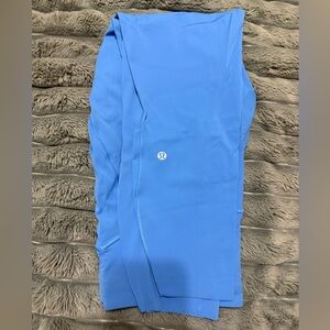 Lululemon Athletica Vibrant Blue Activewear!!!
Like new condition.